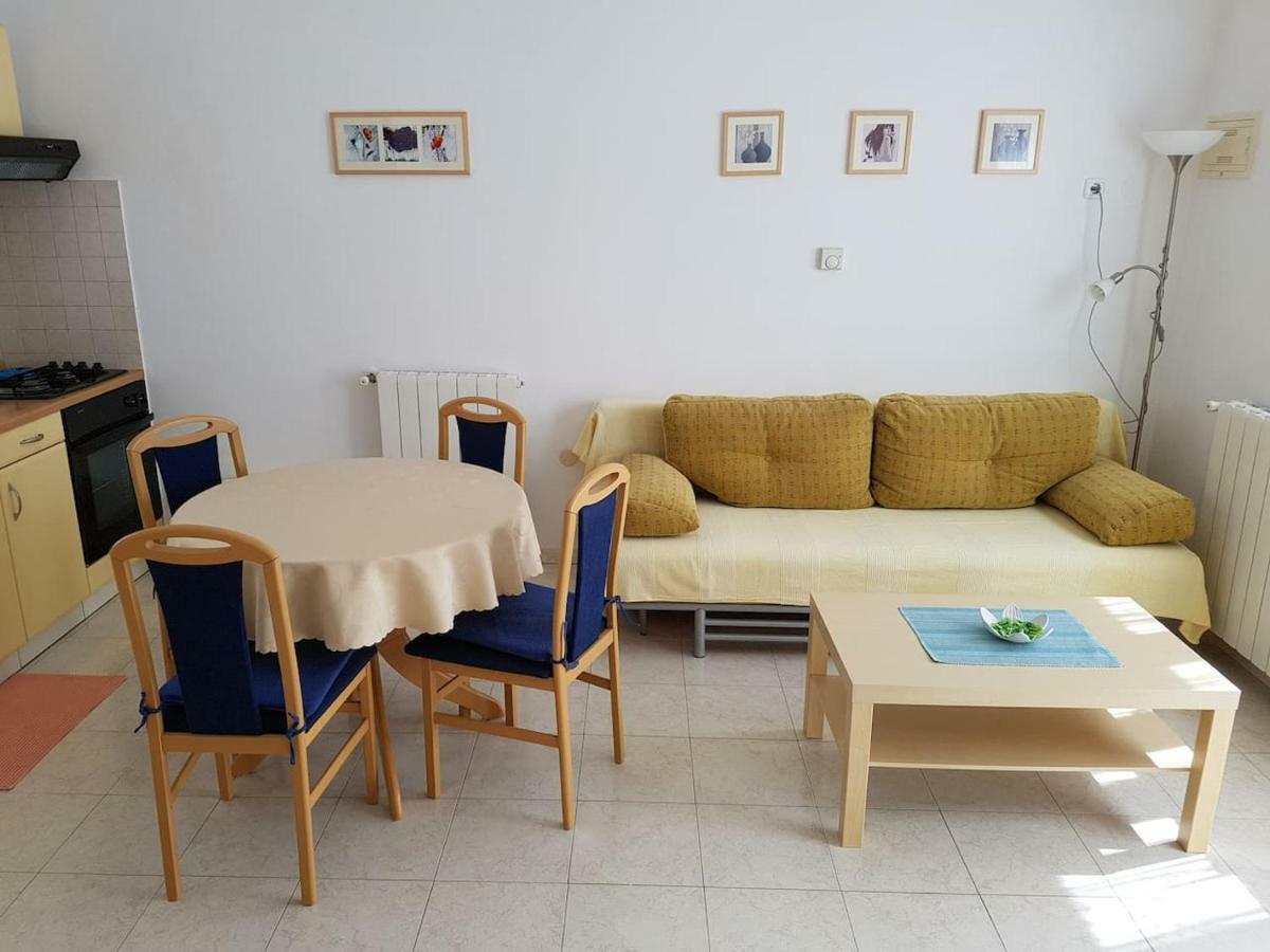 Apartman Vida Пула Экстерьер фото