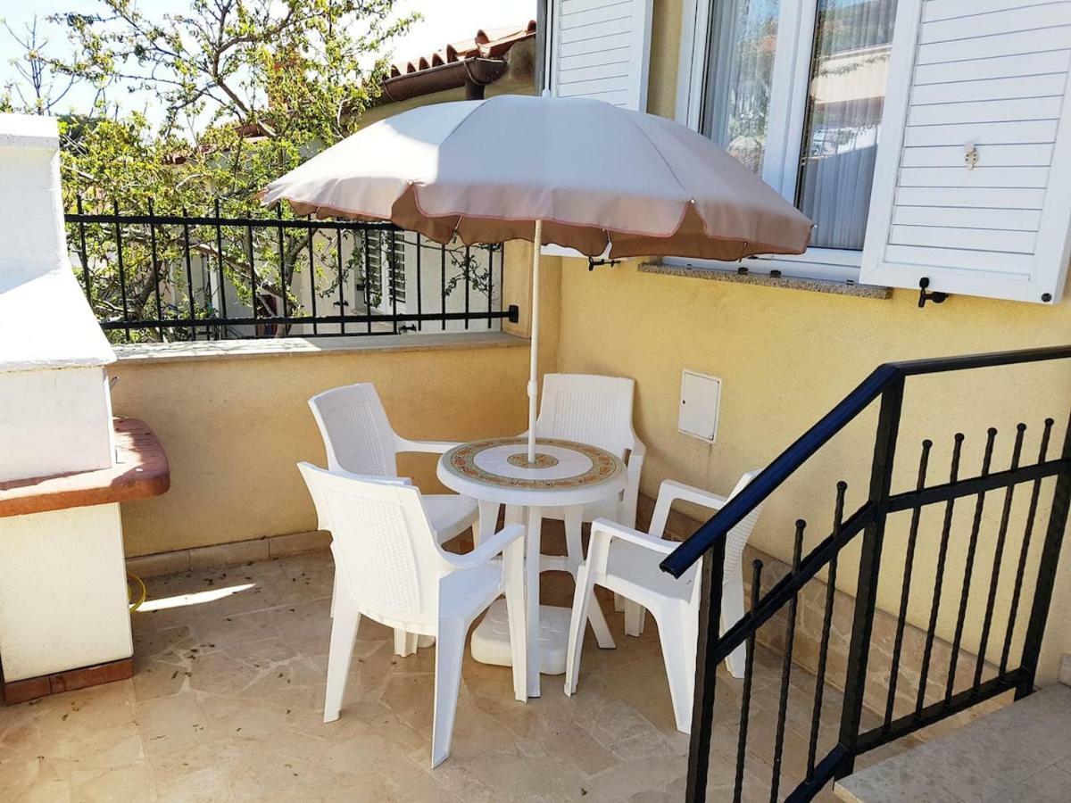Apartman Vida Пула Экстерьер фото